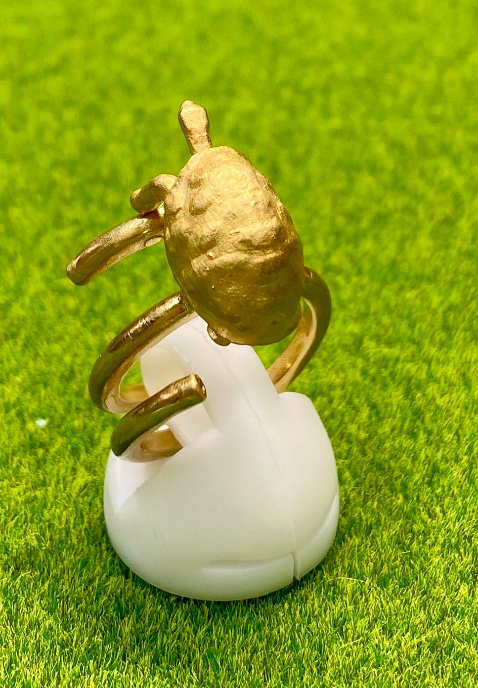 コイルリングの上に陸亀　　k18メッキ仕様　#14+-2 | 2枚目